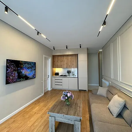 Home Side Apartment Batumi Exterior photo