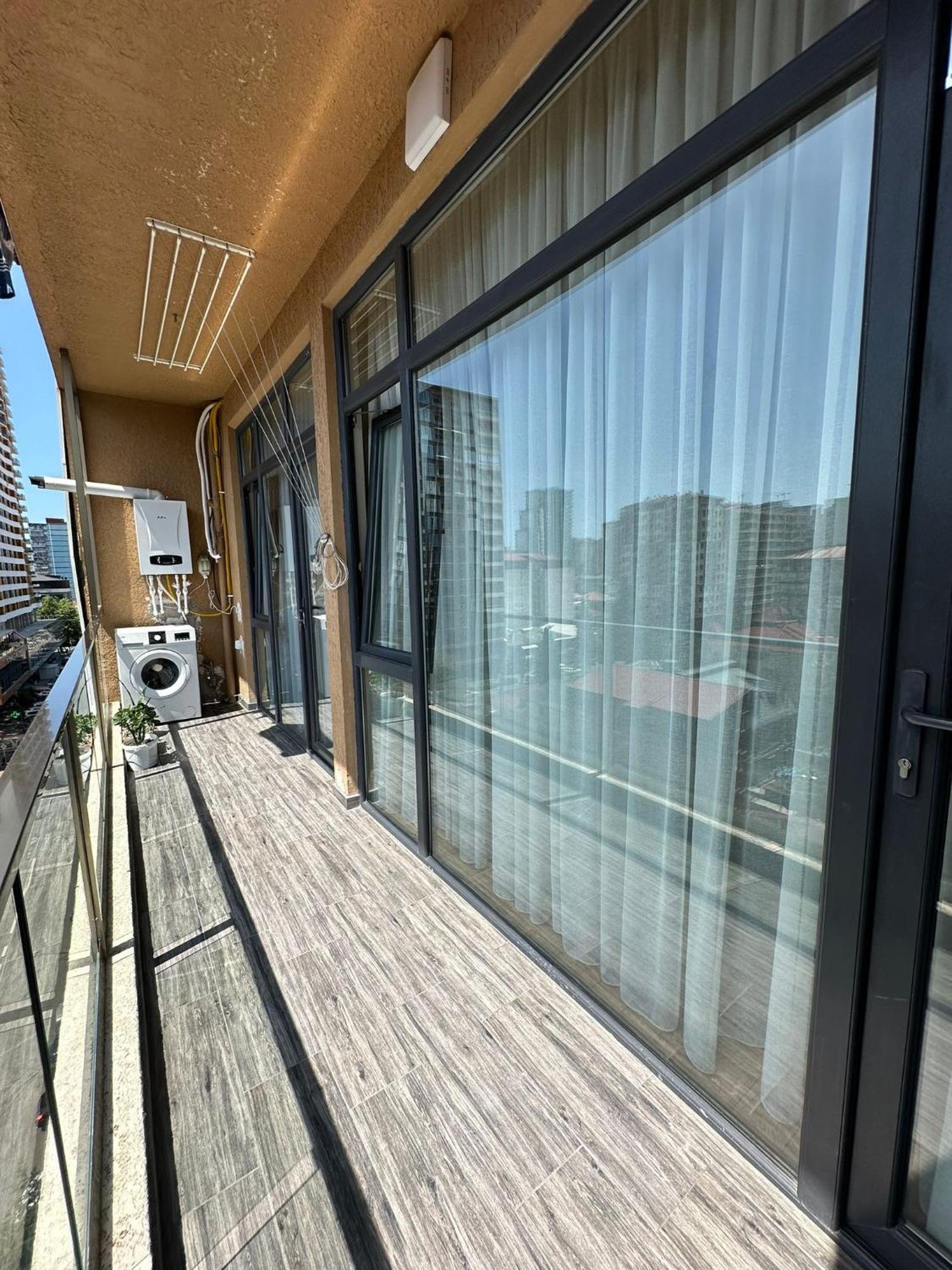 Side Apartment Batumi