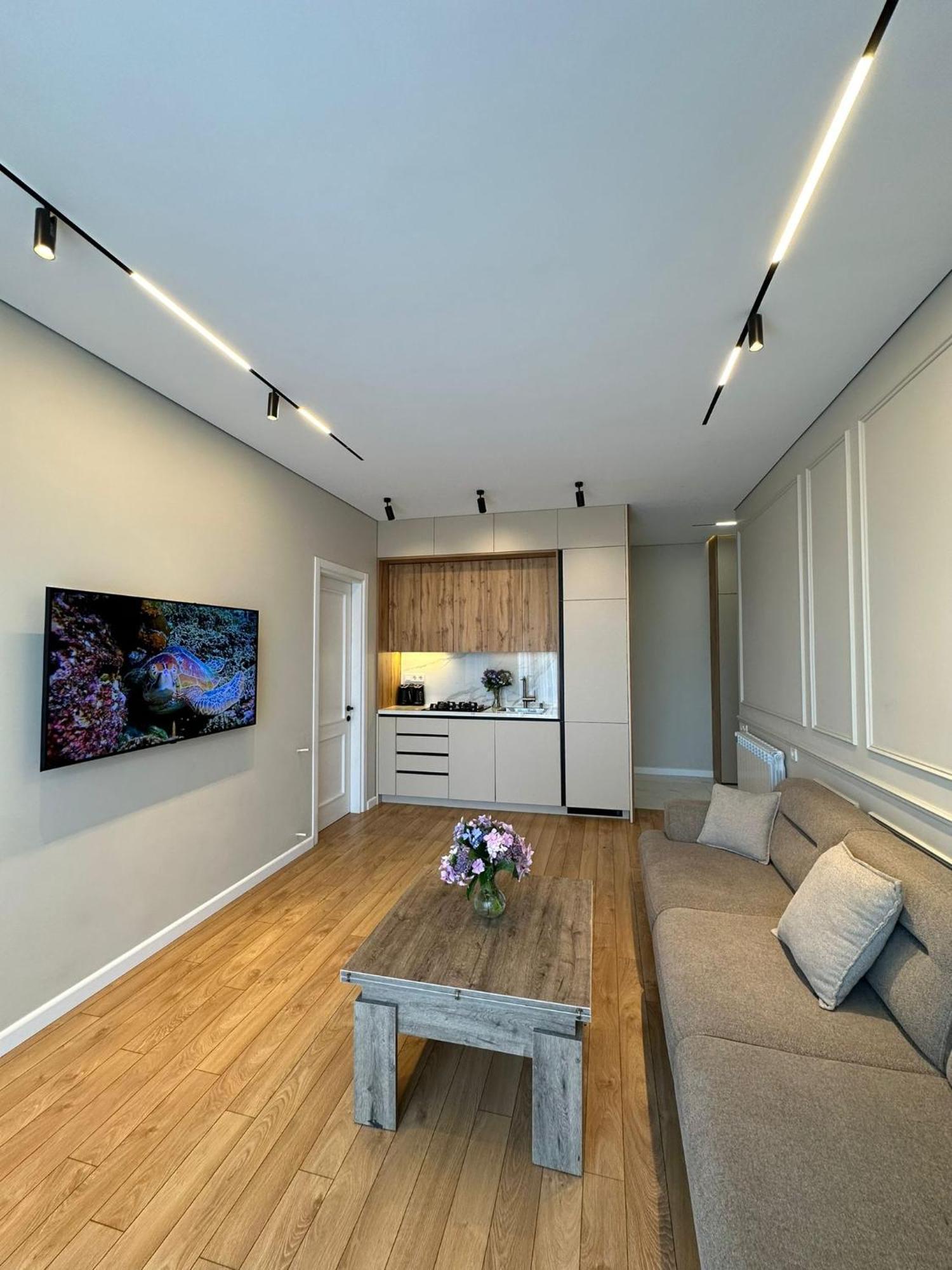 Side Apartment Batumi